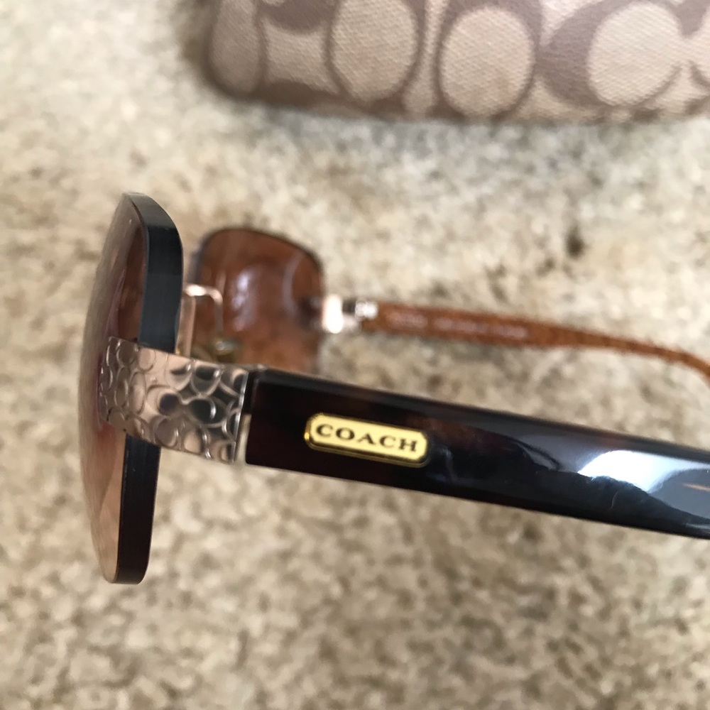 Coach PRESCRIPTION sunglasses - Picture 4 of 6